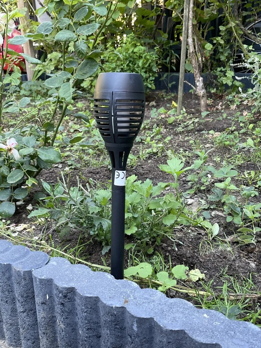 Grundig Halloween Horror Solar LED Tuinfakkels 48cm - 2 Stuks - afbeelding 6 van 6