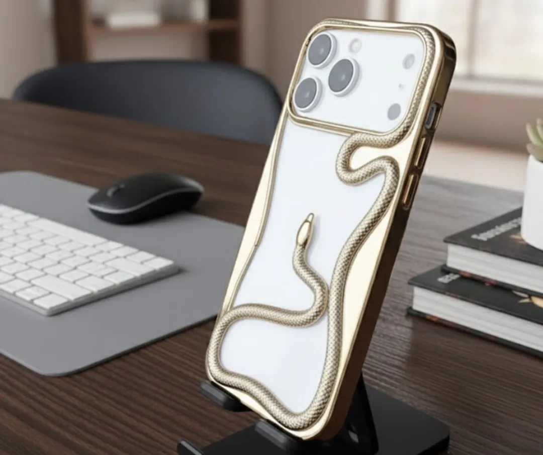 NUVEX iPhone 17 Pro Slang Design Hoesje - Goud