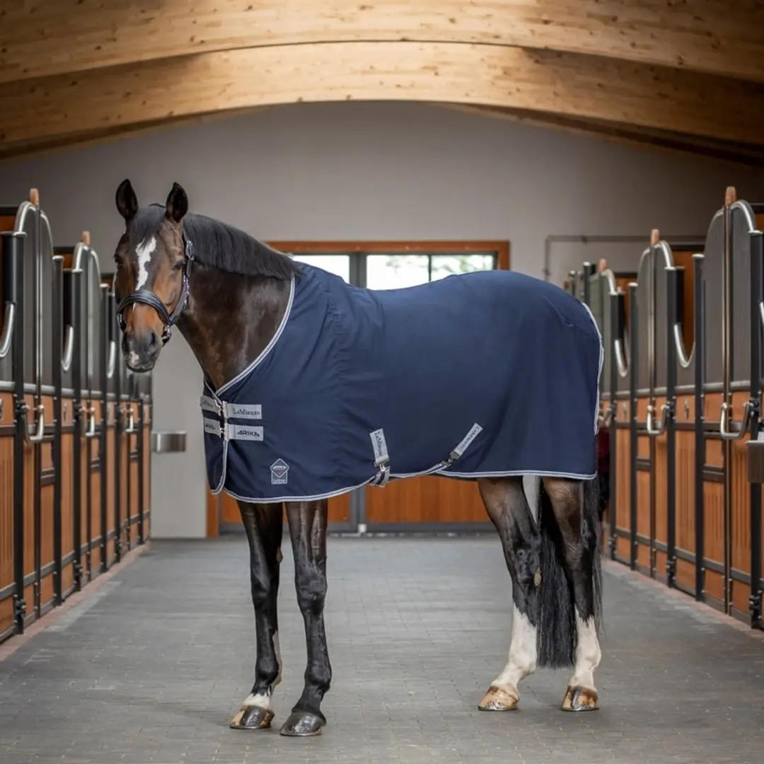 LeMieux Arika Paardendeken 0g - 145 - Donkerblauw - afbeelding 5 van 6
