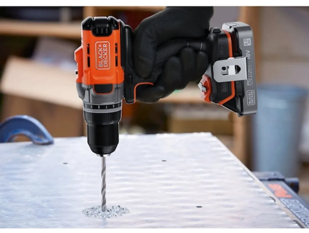 BLACK+DECKER BCD382XN-XJ Accu-boorschroevendraaier 18V - 2 snelheden