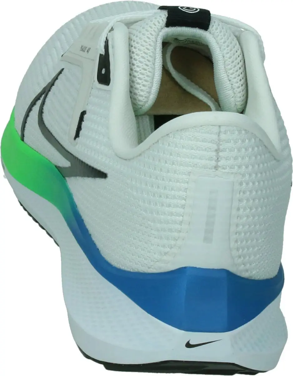 Nike Pegasus 40 Hardloopschoenen - afbeelding 2 van 5
