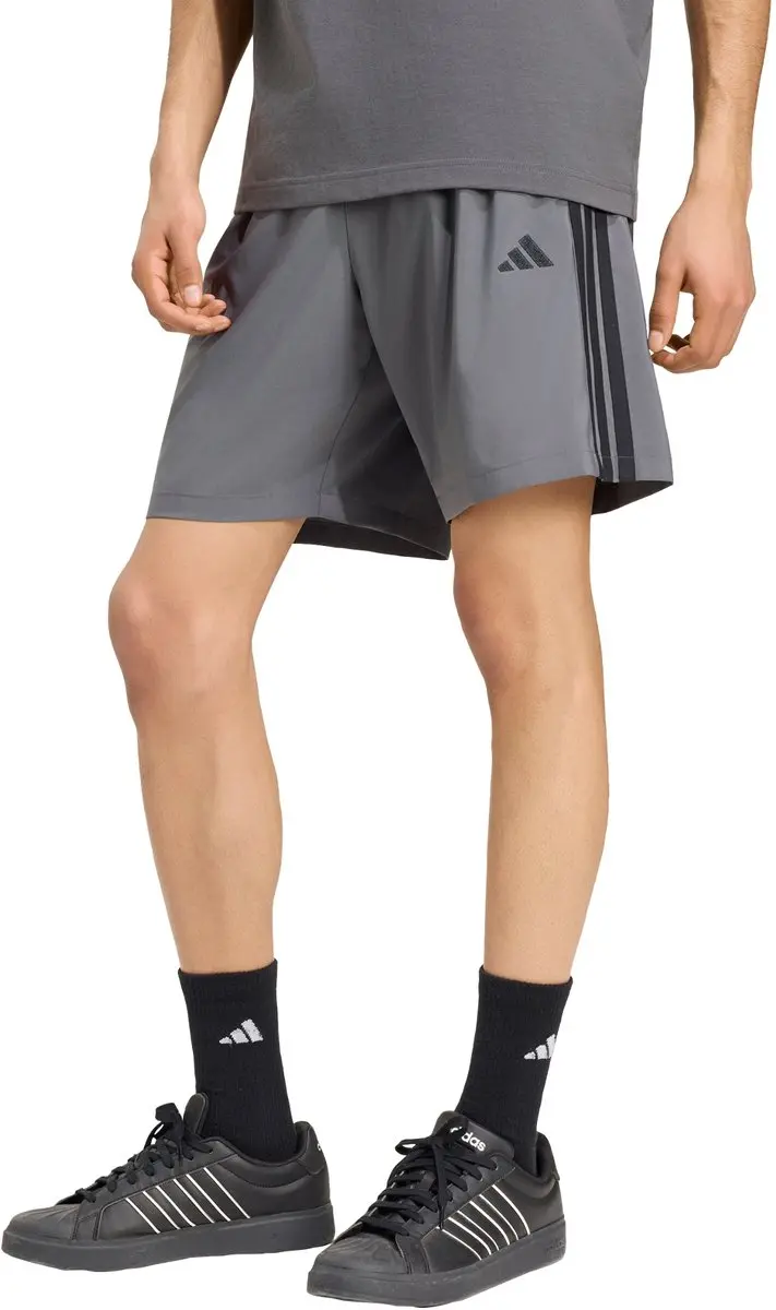 adidas Basic 3-Stripes Chelsea Lichte Woven Short