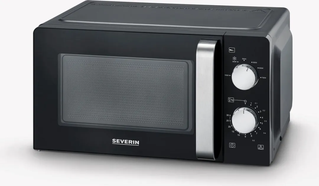 Severin MW 7886 Magnetron 700W 17L - Zwart