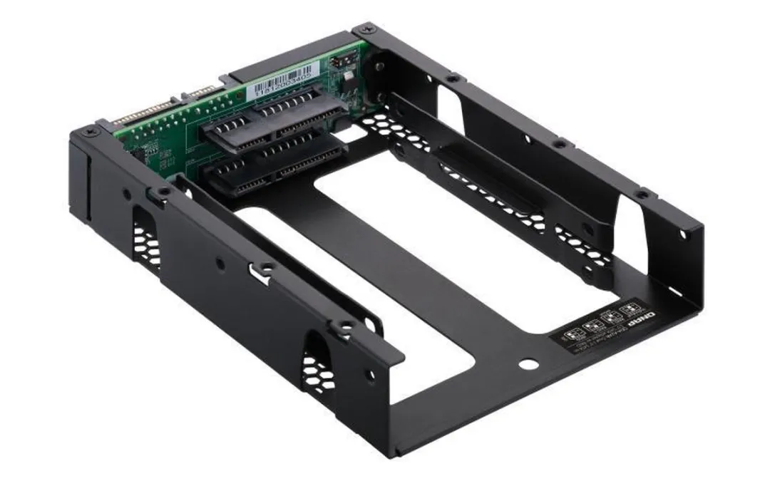 QNAP QDA-A2AR Behuizing 2.5" - Zwart