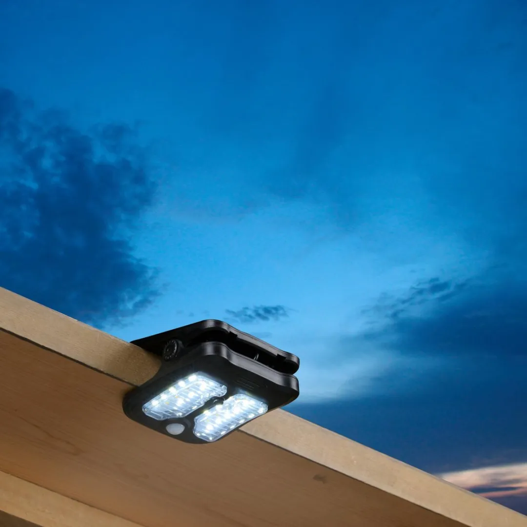Grundig Solar Tuinverlichting Clip - 10W Warm Wit - Zwart