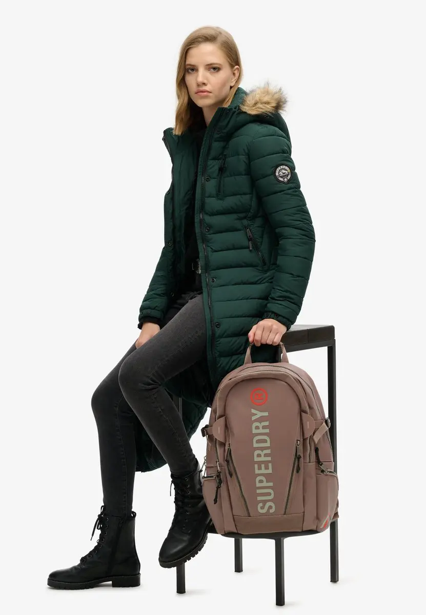 Superdry Tarp Damesrugzak 30L - Zwart - afbeelding 2 van 6