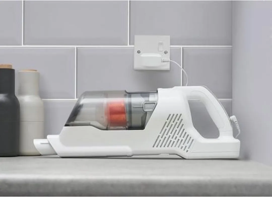 BLACK+DECKER BHFEA515J Steelstofzuiger - 33 Airwatts - Oranje/Wit