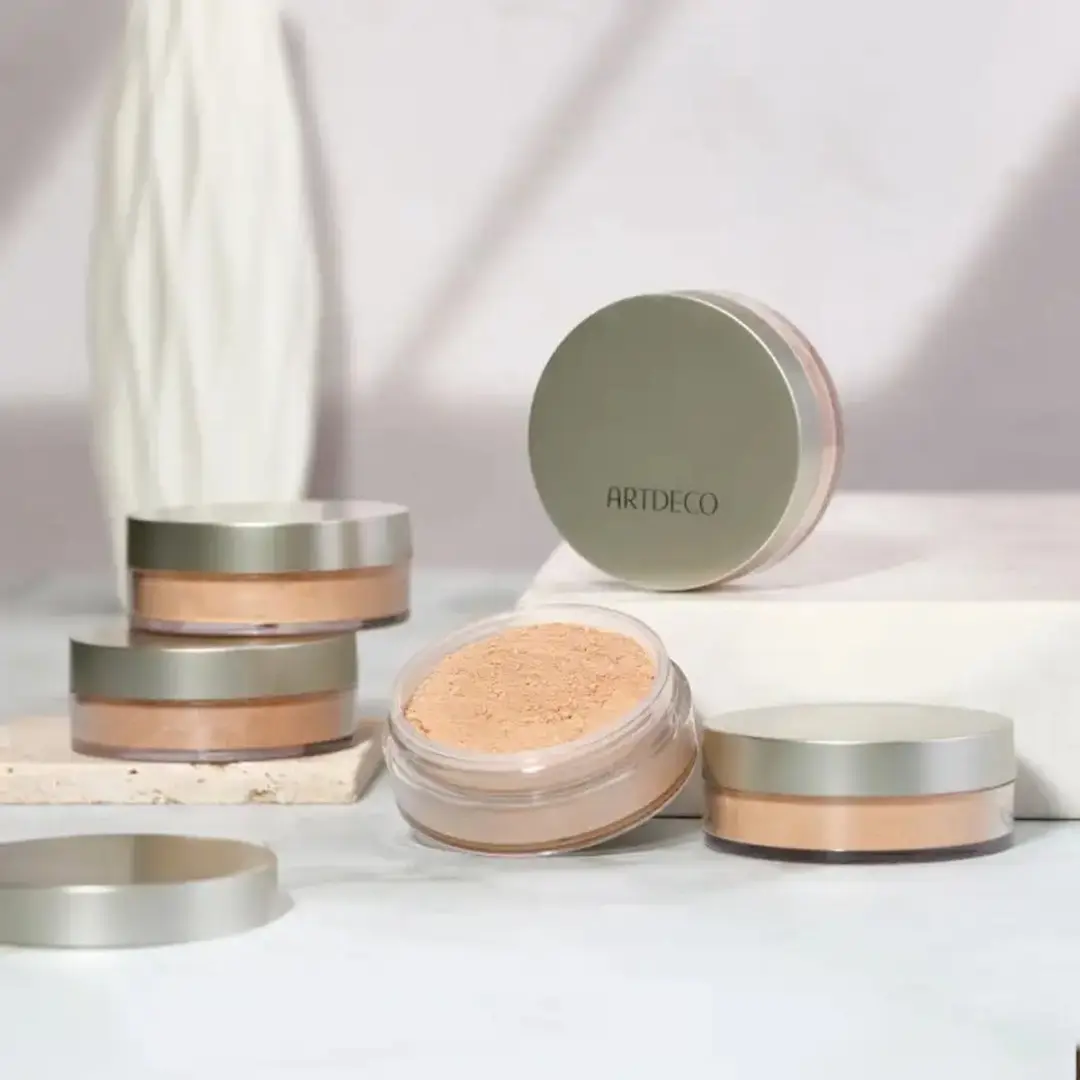 Artdeco Mineral Powder Foundation 4 Light Beige - 15g - afbeelding 6 van 6