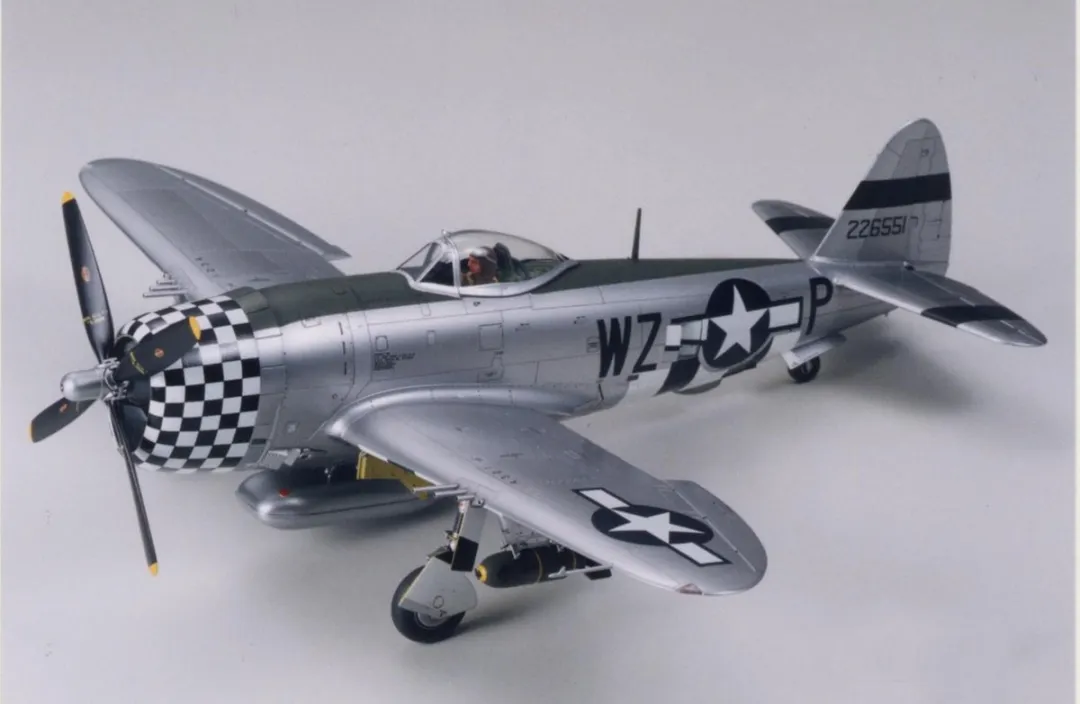 Tamiya 61090 Republic P-47D Thunderbolt 1:48 Modelbouwpakket - Vliegtuig - Multicolor