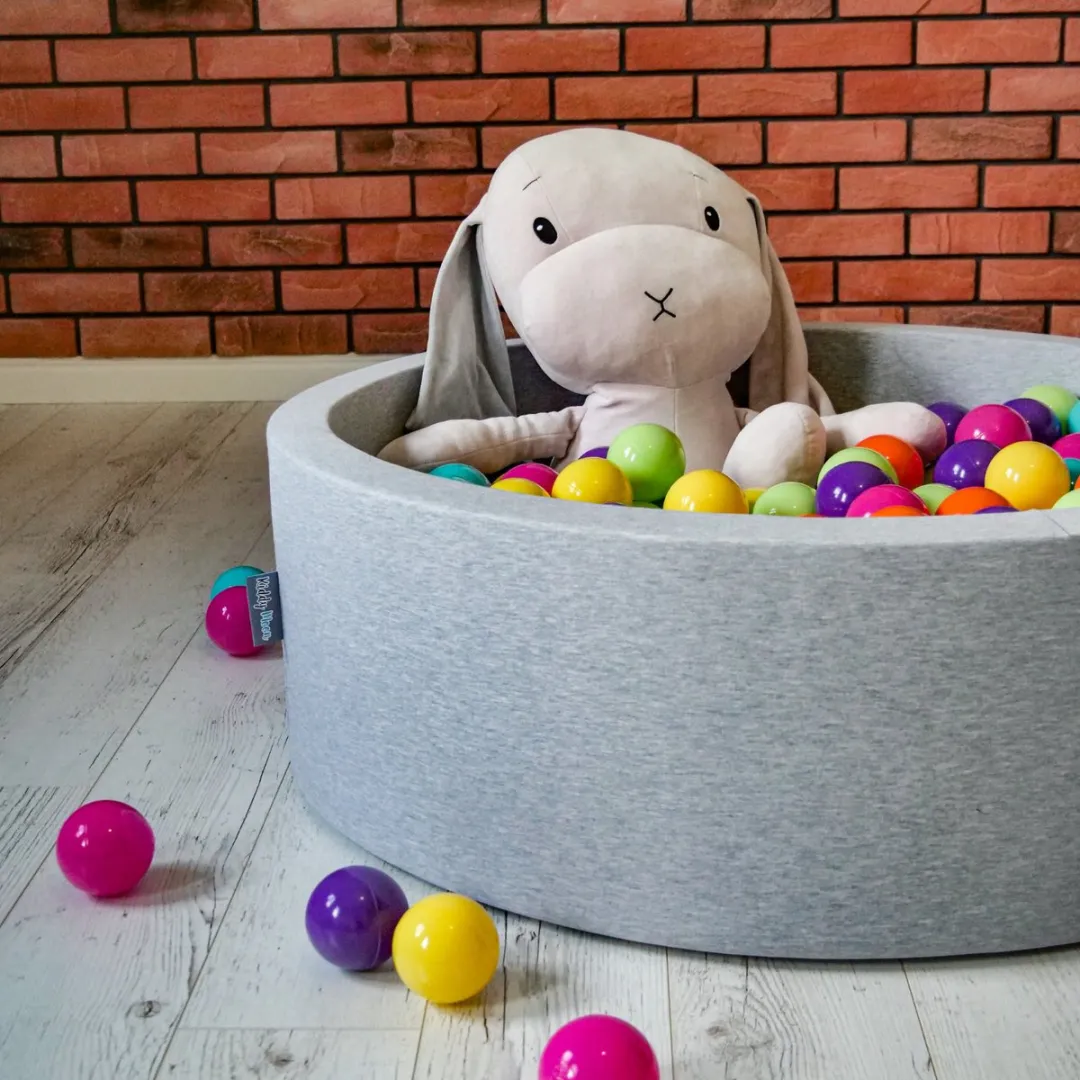 KiddyMoon Ballenbakballen Ø7cm - 700 Stuks - BPA-vrij - Lichtgroen/Geel/Turkoois/Oranje/Donkerroze/Violet