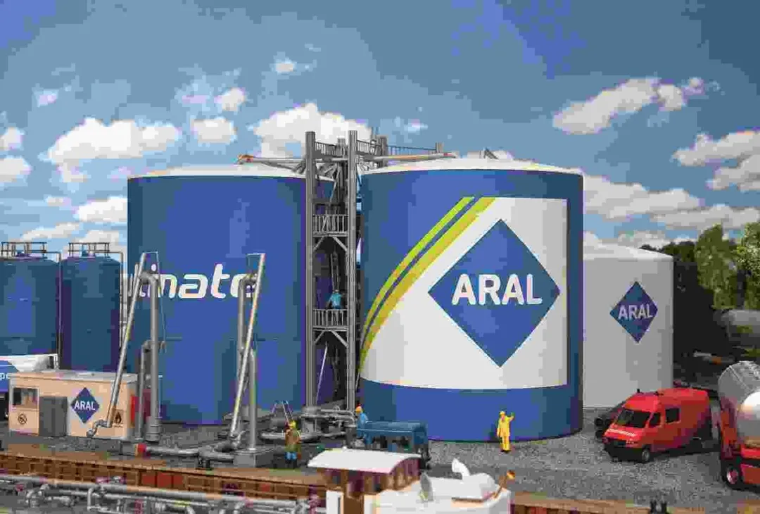 Faller Brandstofdepot ARAL H0