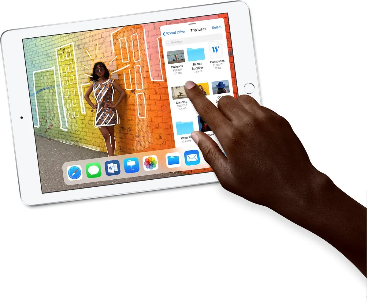 Apple iPad A1954 128GB - 9.7 inch - Zilver