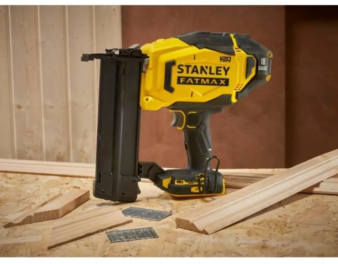 Accu-spijkermachine - 18V - Stanley Fatmax - SFMCN618B-XJ - 16 tot 50 mm nagels - Zonder accu
