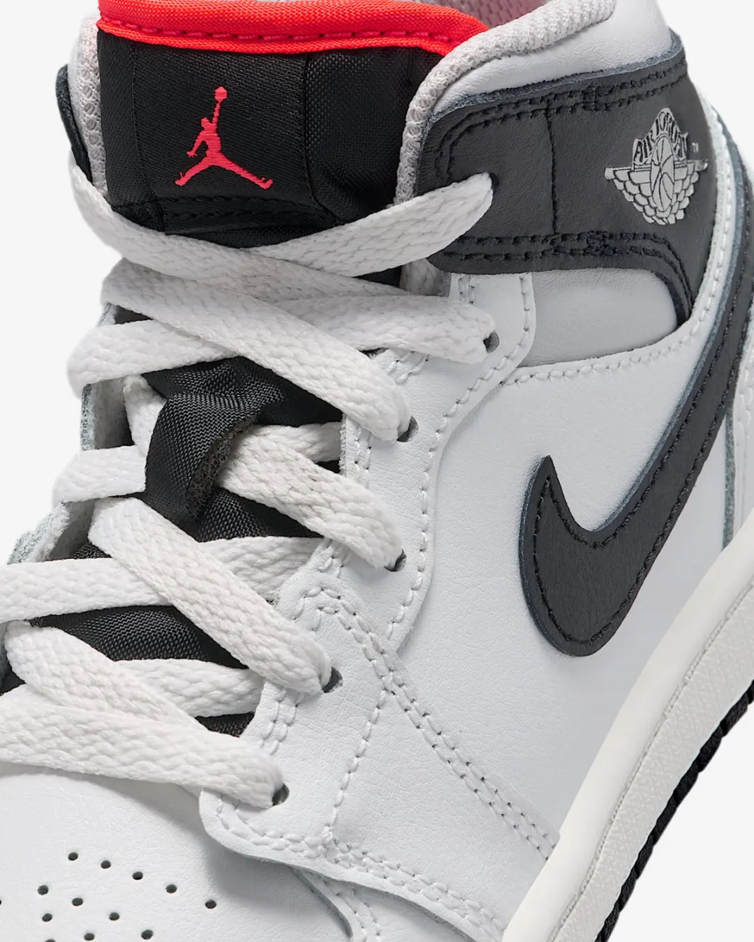 Jordan 1 Mid (PS)