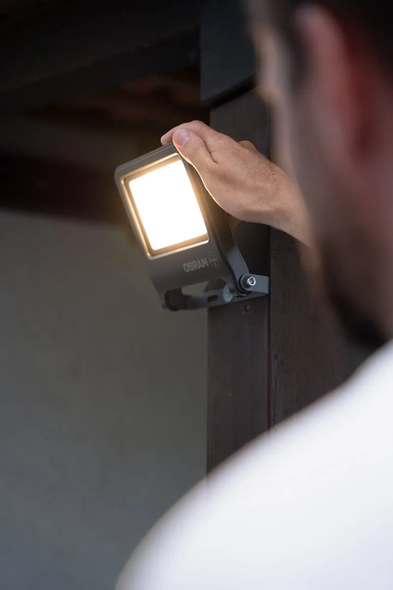 Osram Endura Flood PC 50W LED-schijnwerper 5000lm - Donkergrijs - afbeelding 6 van 6