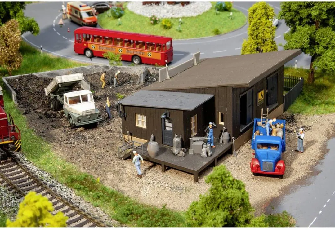 Faller H0 Dorer Coal Supply FA120271 Straatdecoratie