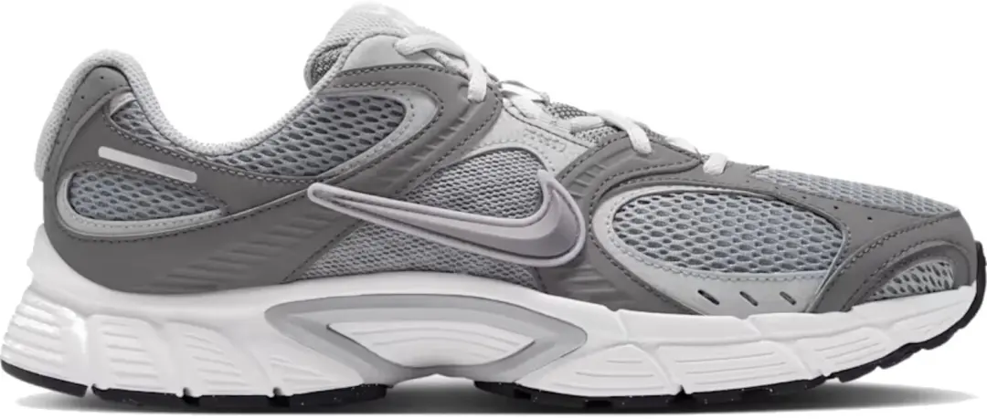 Nike V5 RNR Sneakers