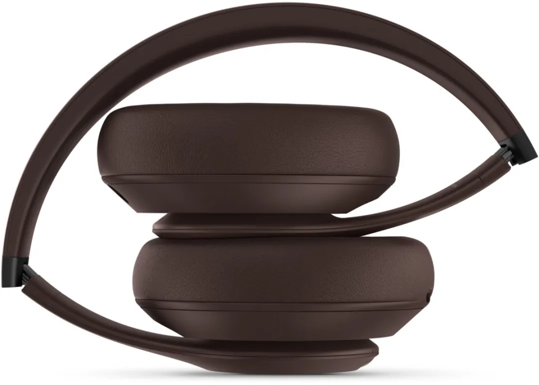 Beats Studio Pro MQTT3ZM/A Draadloze Koptelefoon - Diepbruin