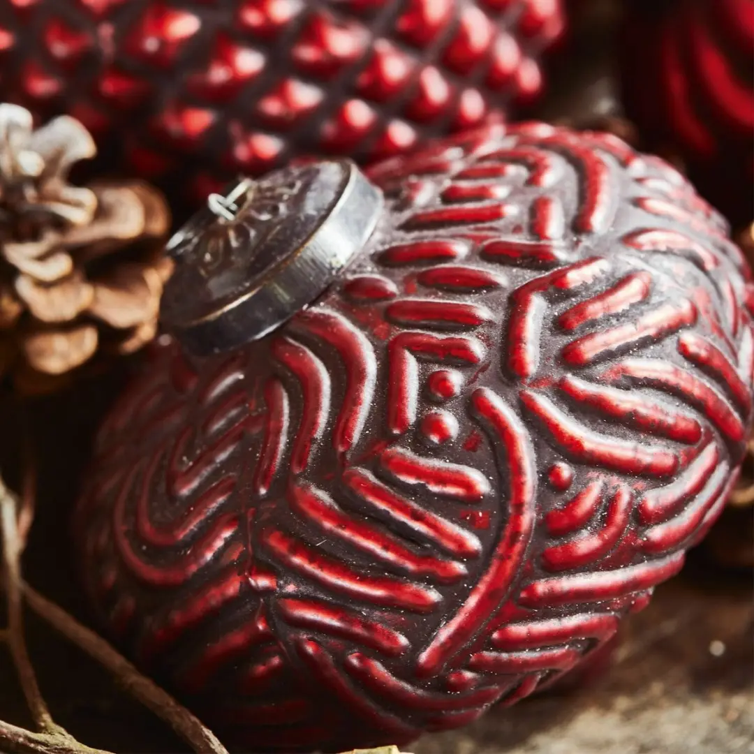 Loberon Meyen Kerstversiering - Ø10cm - 4 stuks - Rood - afbeelding 3 van 6