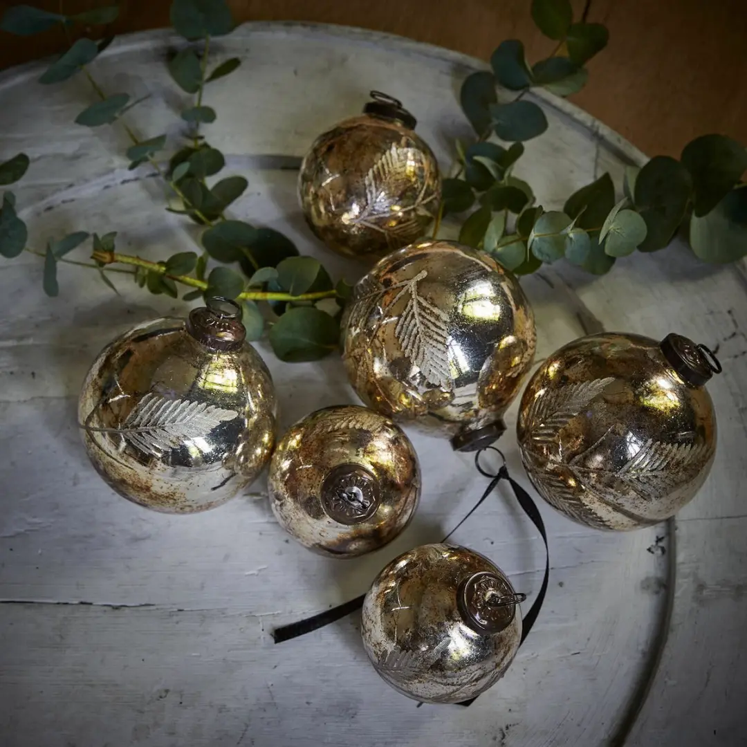 Loberon Tristan Kerstversiering Set van 6 - Antiekgoudkleurig - afbeelding 5 van 5