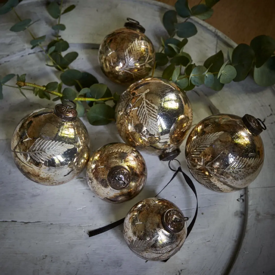 Loberon Tristan Kerstversiering Set van 6 - Antiekgoudkleurig - afbeelding 3 van 5