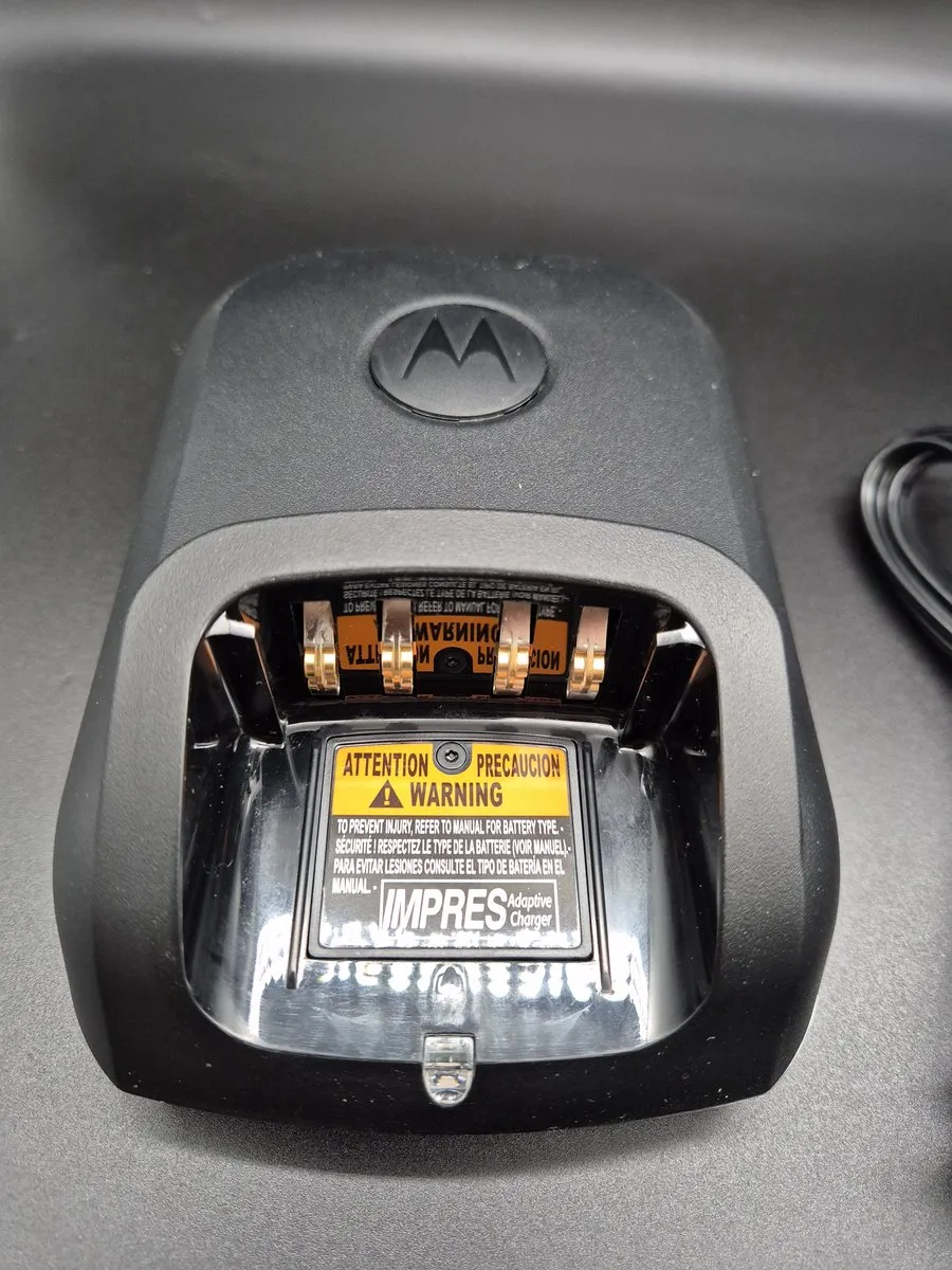 Motorola IMPRES WPLN4255B Oplader - 240W - 2 Outputs - Zwart