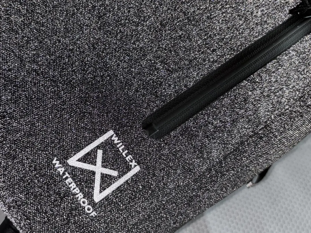 Willex Lumina Shopper Laptoptas 20L - Zwart - afbeelding 3 van 5