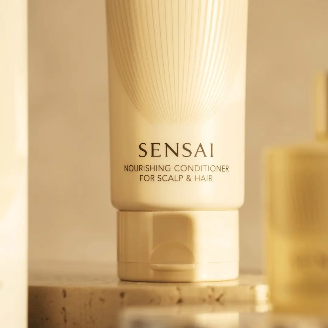 Sensai Nourishing Conditioner voor Hoofdhuid & Haar - 230ml - afbeelding 5 van 5