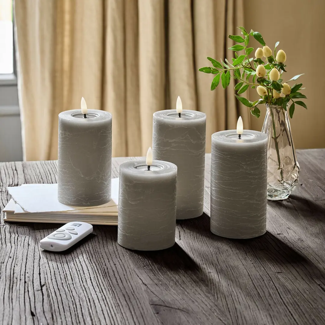 Loberon Ledstompkaars Ljusvik - Ø7,5cm - Set van 4 Taupe - afbeelding 3 van 4