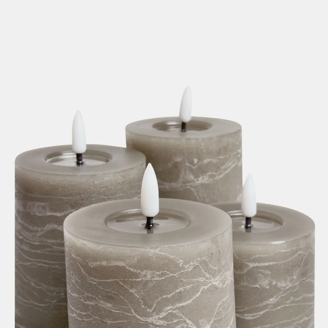 Loberon Ledstompkaars Ljusvik - Ø7,5cm - Set van 4 Taupe - afbeelding 2 van 4