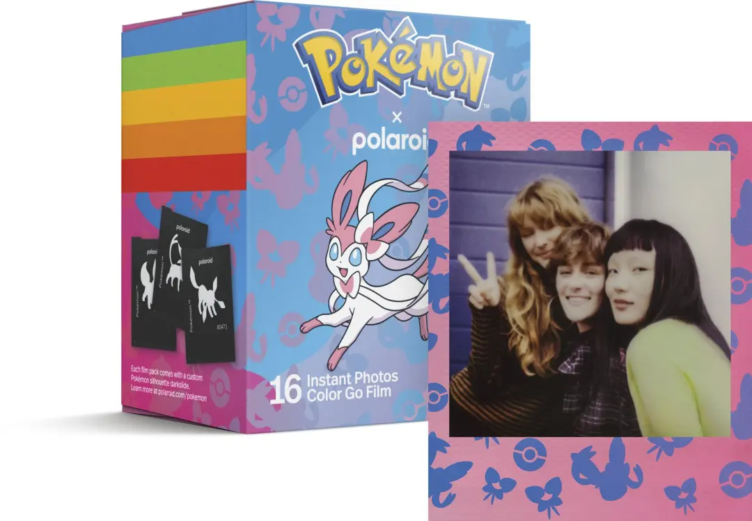 Polaroid Go Color Film Pokémon Sylveon Edition