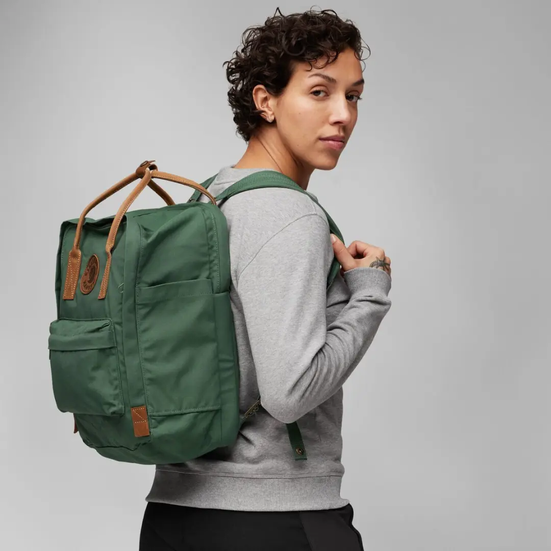 Fjällräven Kånken No.2 Rugzak 18L - Donker Olijfgroen - afbeelding 6 van 6