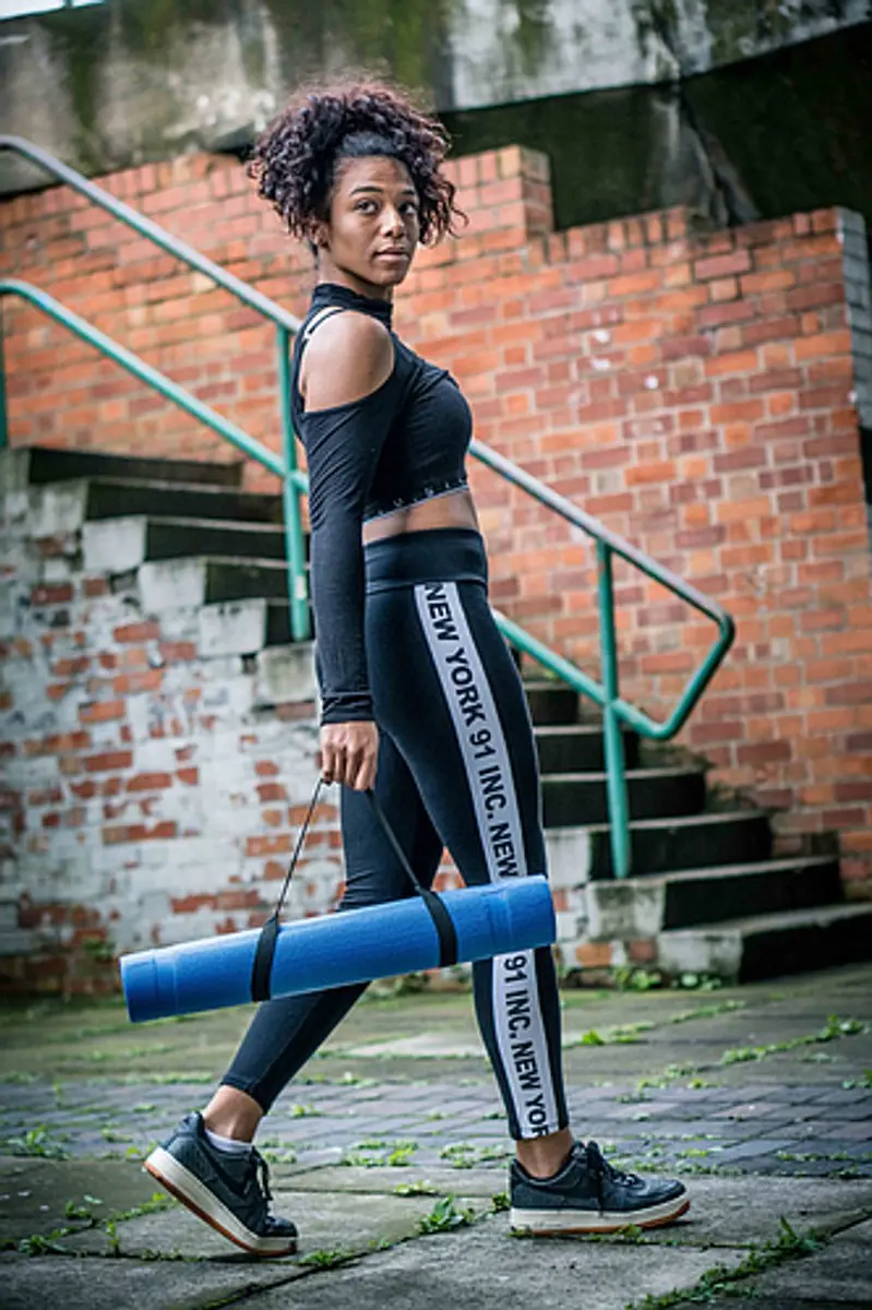 Urban Fitness 4mm Yoga Mat - Blauw - afbeelding 3 van 4
