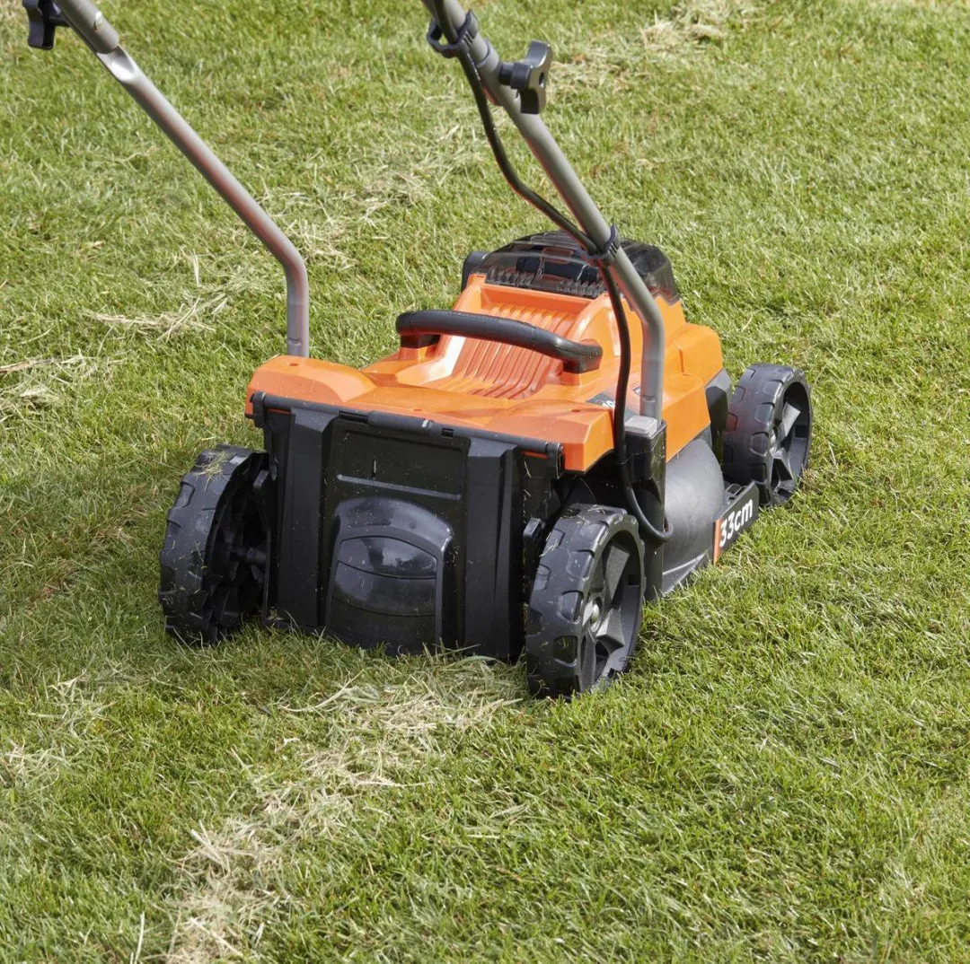 BLACK+DECKER BCMW3336N-XJ 36V Grasmaaier 33cm - 35L