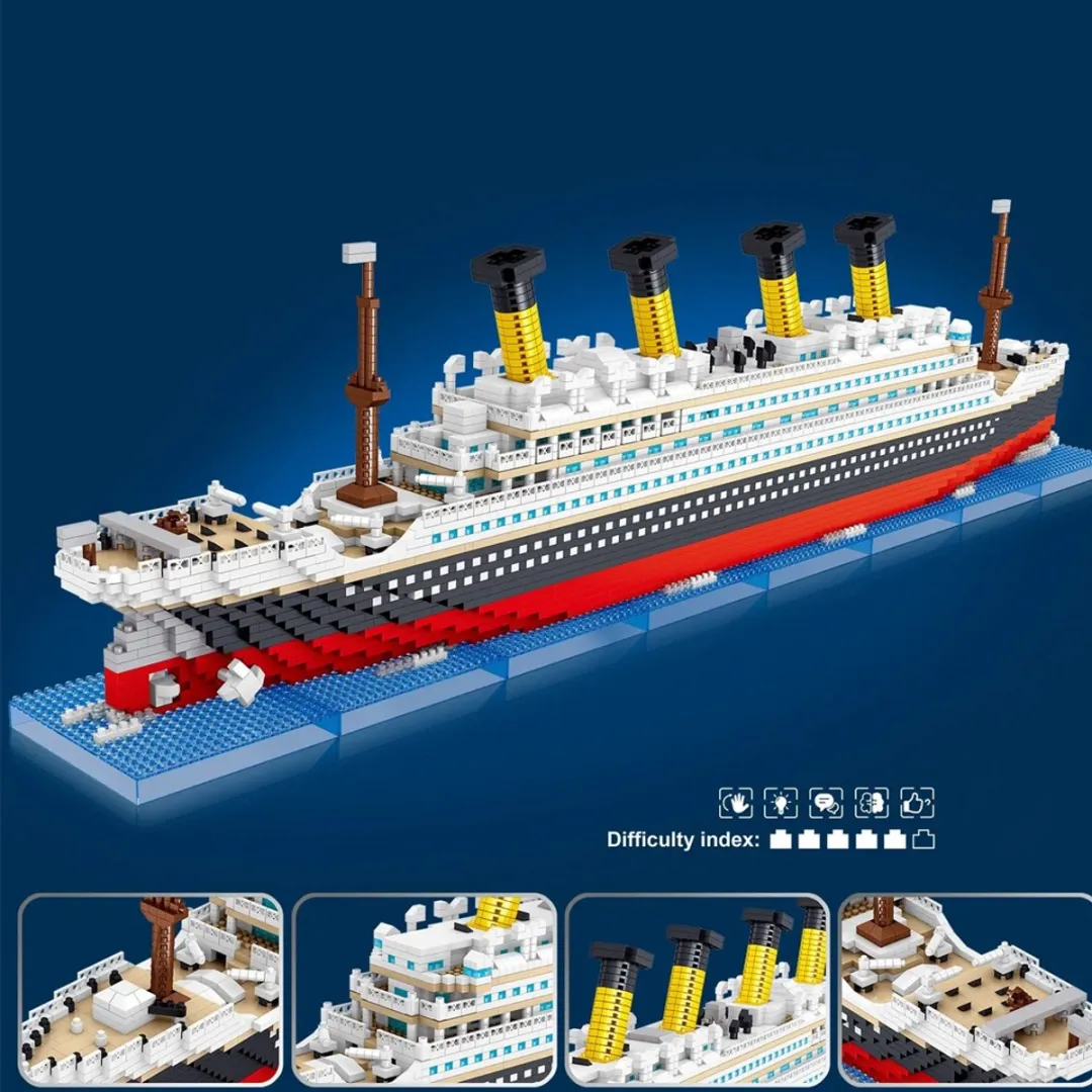 RedParrot Titanic 3D Puzzel XXL 4404 Stuks - 1:450 Schaalmodel - Wit/Zwart