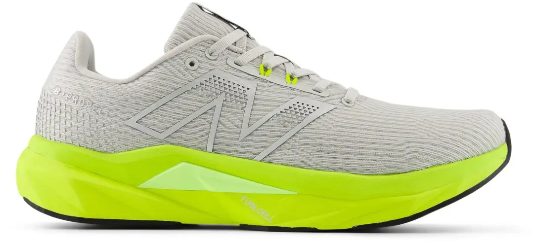 New Balance FuelCell Propel v5 Hardloopschoenen