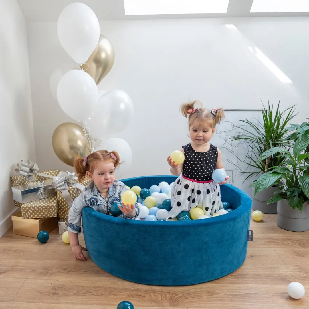 KiddyMoon Ballenbakballen Ø7cm - 200 Stuks - Donkerturkoois/Pastelbeige/Wit/Munt