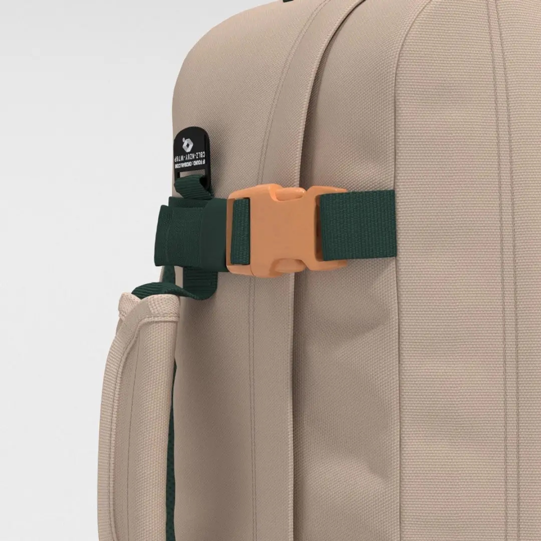 CabinZero Classic 28L Rugzak Beige - afbeelding 3 van 6