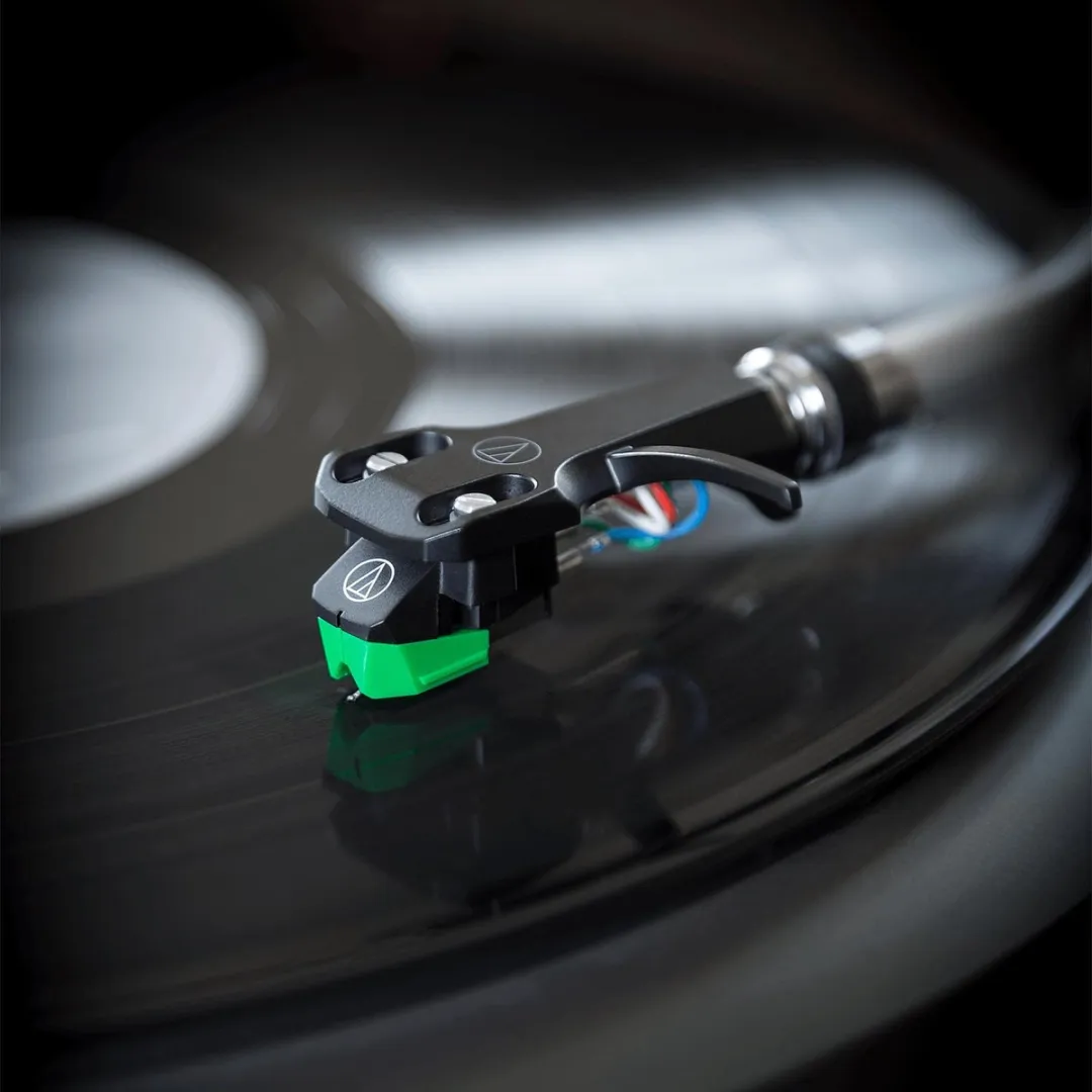 Audio-Technica AT-VM95E MM-cartridge - Groene/zwarte uitvoering