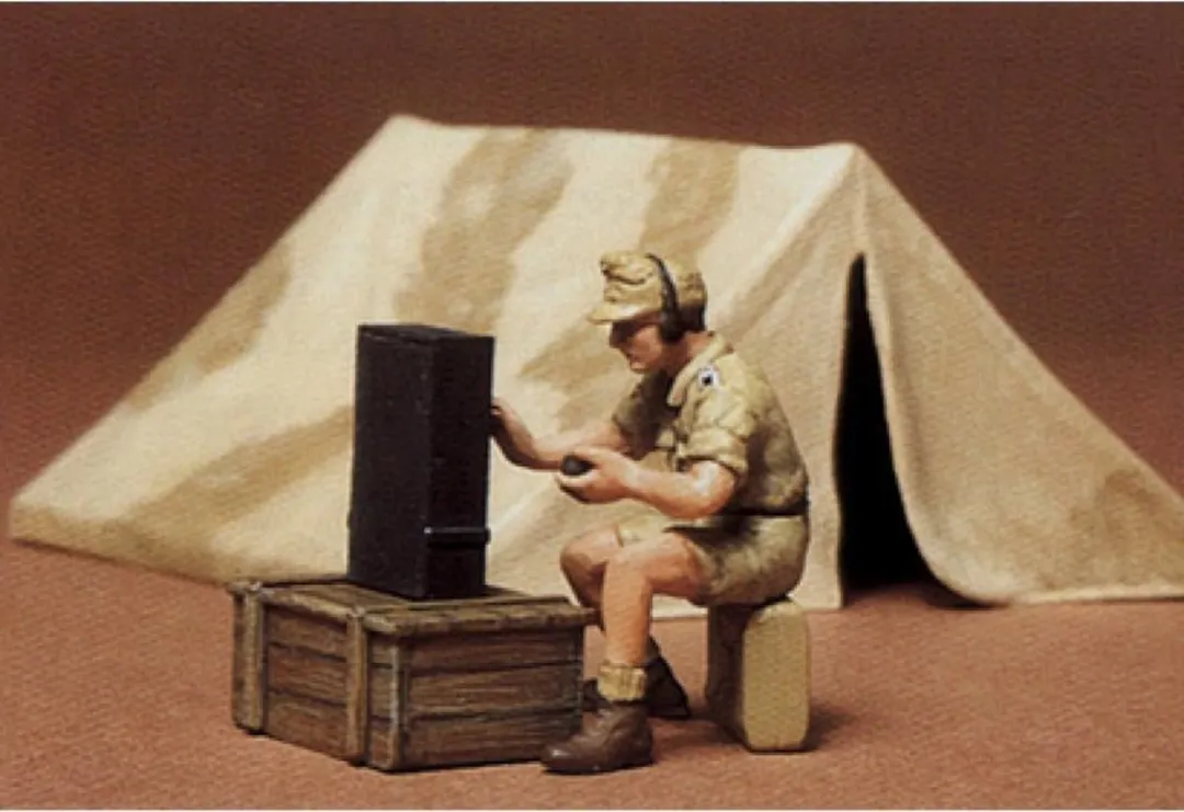 Tamiya 35074 WWII Diorama-Set Tent met Radio - 1:35 - Multi