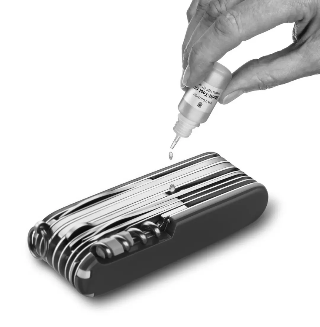 Victorinox Multitool-olie 10ml - 4.3302 - afbeelding 4 van 6