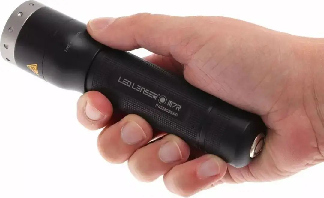 Ledlenser M7R.2 8307-R Zaklamp - Zilver - afbeelding 3 van 6