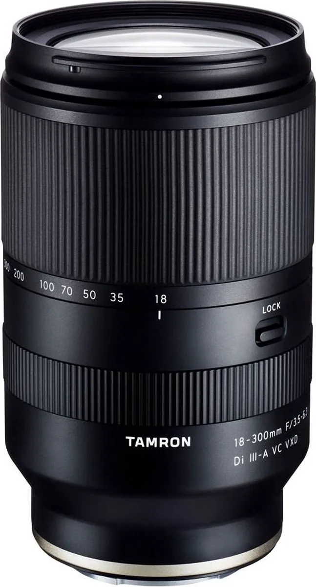 Tamron 18-300mm f/3.5-6.3 Di III-A VC VXD Fuji X