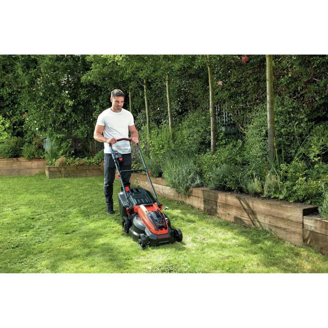 BLACK+DECKER CLM3825L2-QW Grasmaaier 36V - 38cm - 2x 2.5Ah - afbeelding 6 van 6