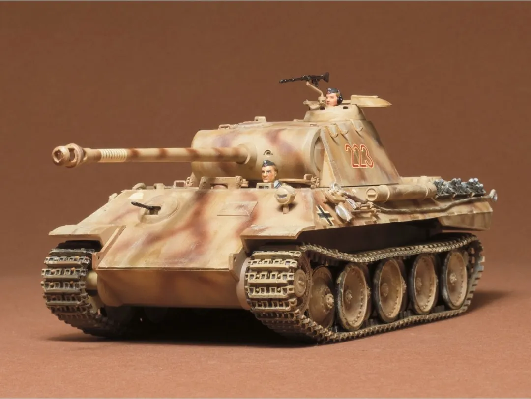 Tamiya 35065 WWII Panther A Modelbouwpakket - 1:35 - Multi