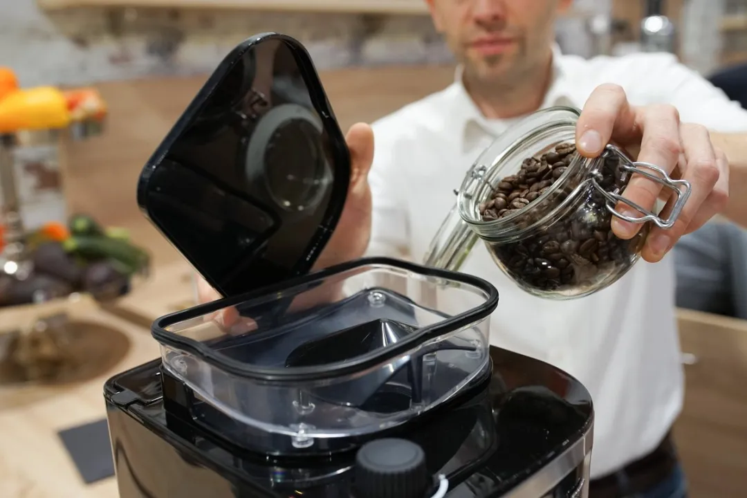 Severin KA 4810 Filterkoffiezetapparaat met maler - 1,4L - 10 Kopjes - Zwart/RVS