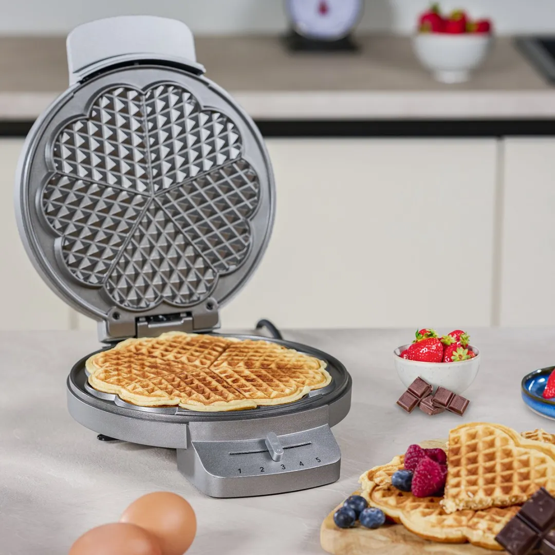 Princess 132380 Wafelijzer 1200W - 5 Hartjeswafels - Zilver