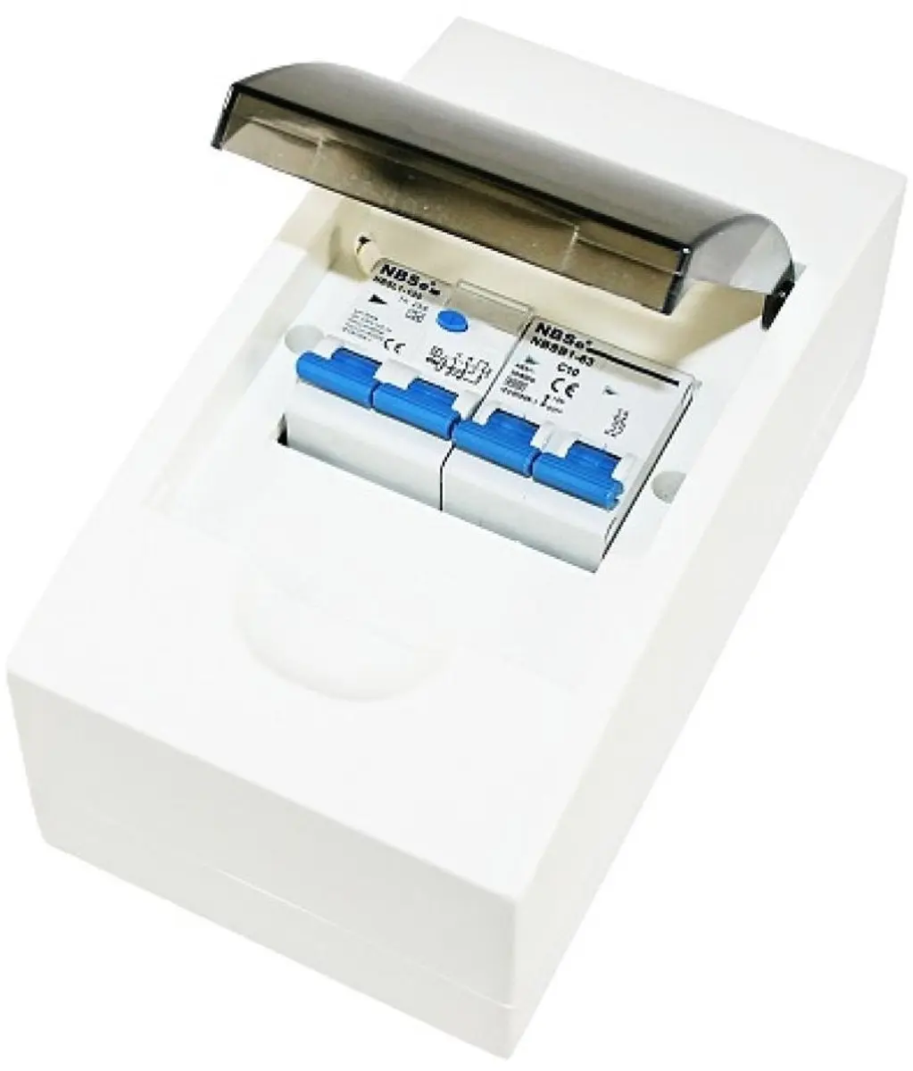 Aardlekschakelaar & zekering 10A