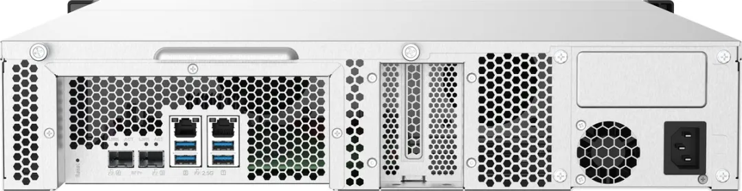 QNAP TS-832PXU-4G RAID Controllerkaart - Zwart