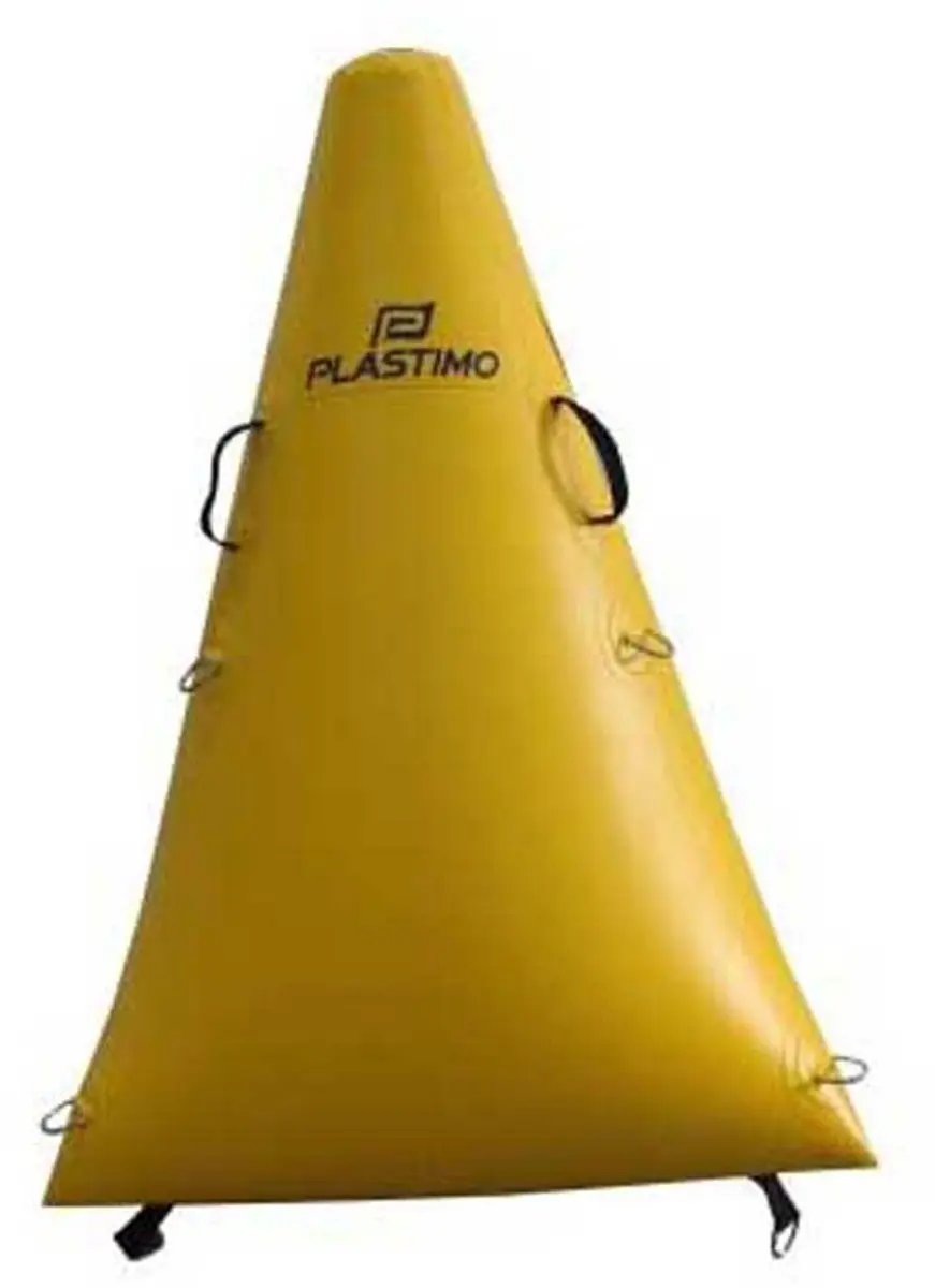 Typhoon Regata Triangular Boei Geel
